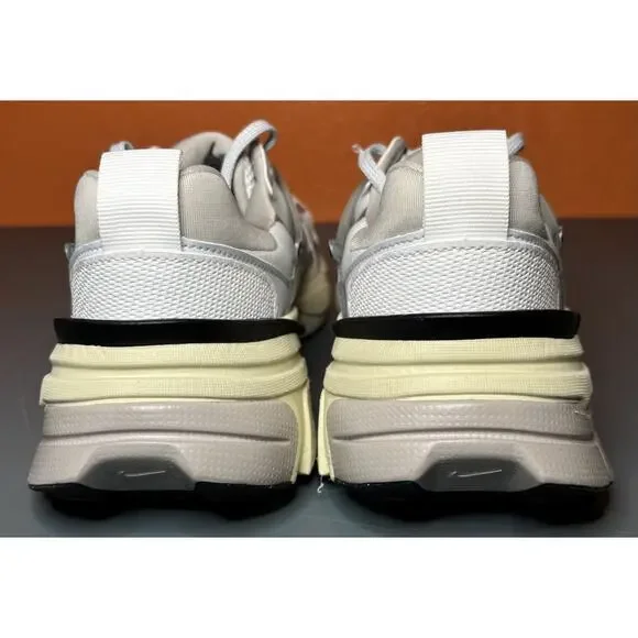 W Nike V2K Run Summit White/Metallic Silver FD0736-100; Size 14.5 - Picture 3 of 5